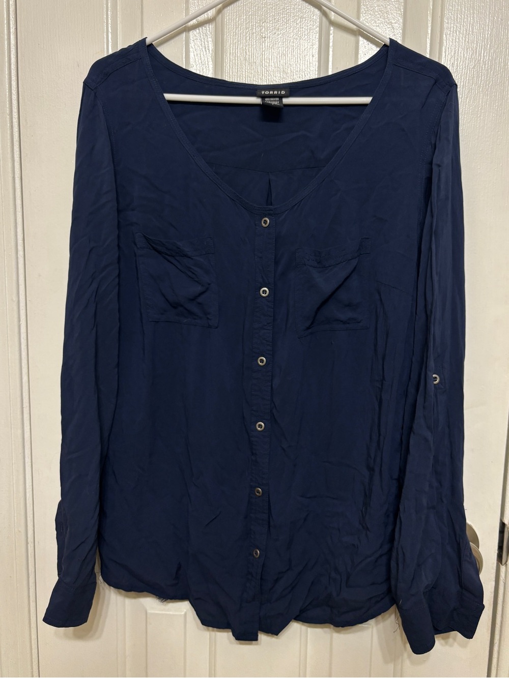 Torrid Long Sleeve Button Down 100% Rayon Blouse Top Sz 1